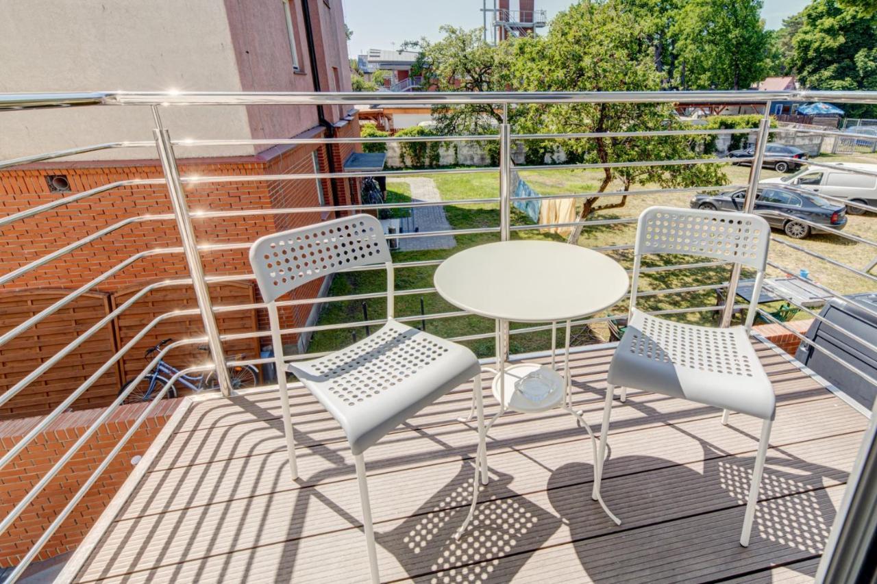 Pod Winogronem - Apartamenty Z Basenem I Wyzywieniem Pobierowo Dış mekan fotoğraf