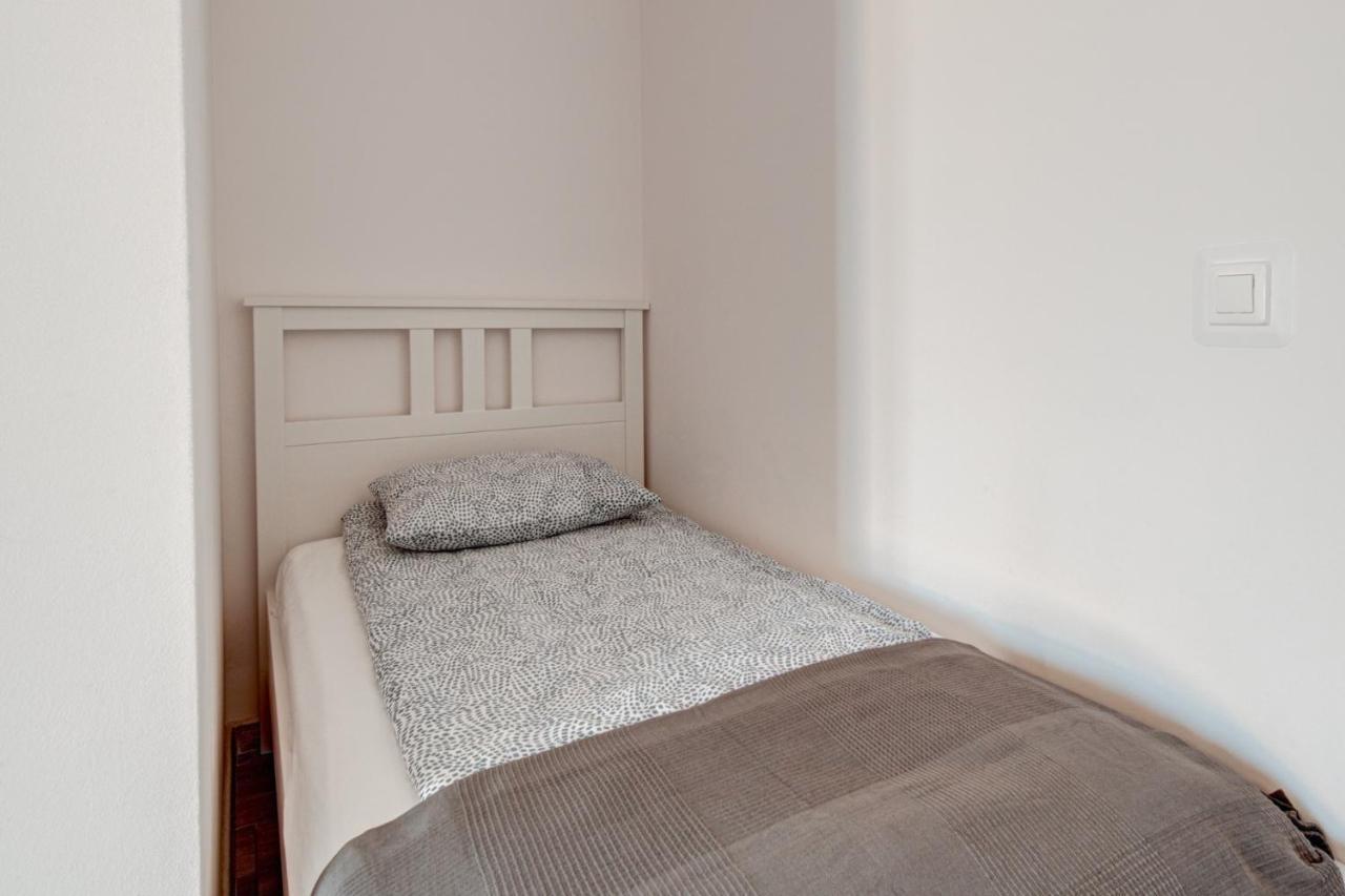 Pod Winogronem - Apartamenty Z Basenem I Wyzywieniem Pobierowo Dış mekan fotoğraf